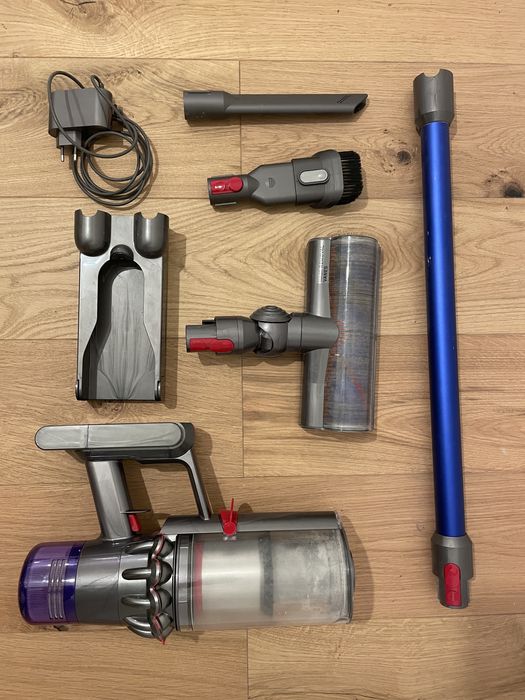 Aspirador Dyson v11 usado em bom estado