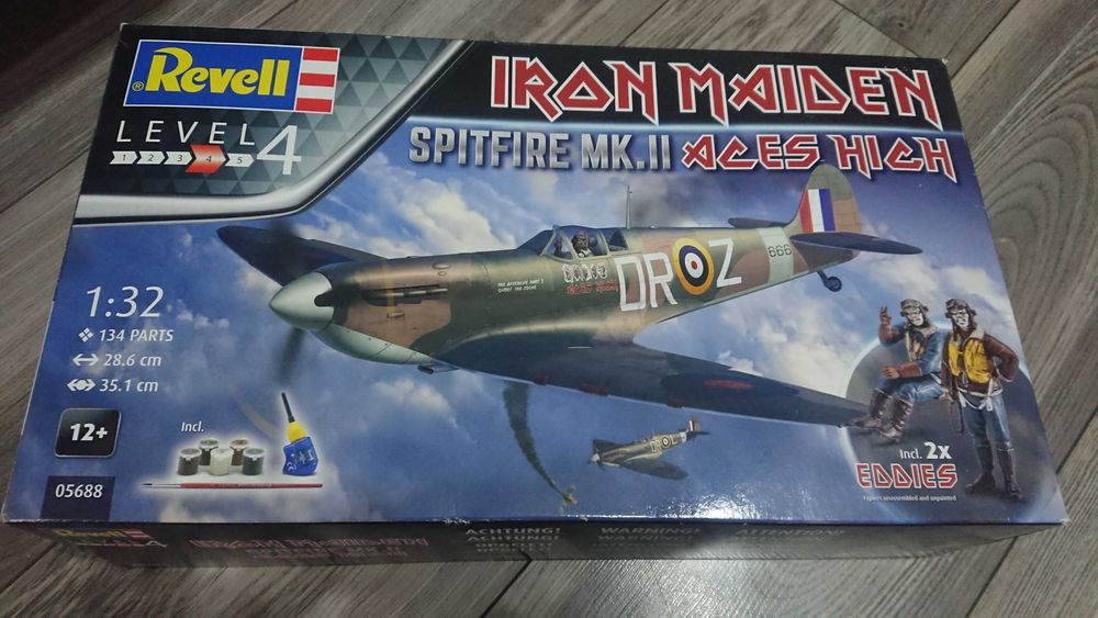 Revell 05688 Spitfire Mk.II Aces High Iron Maiden model do sklejania