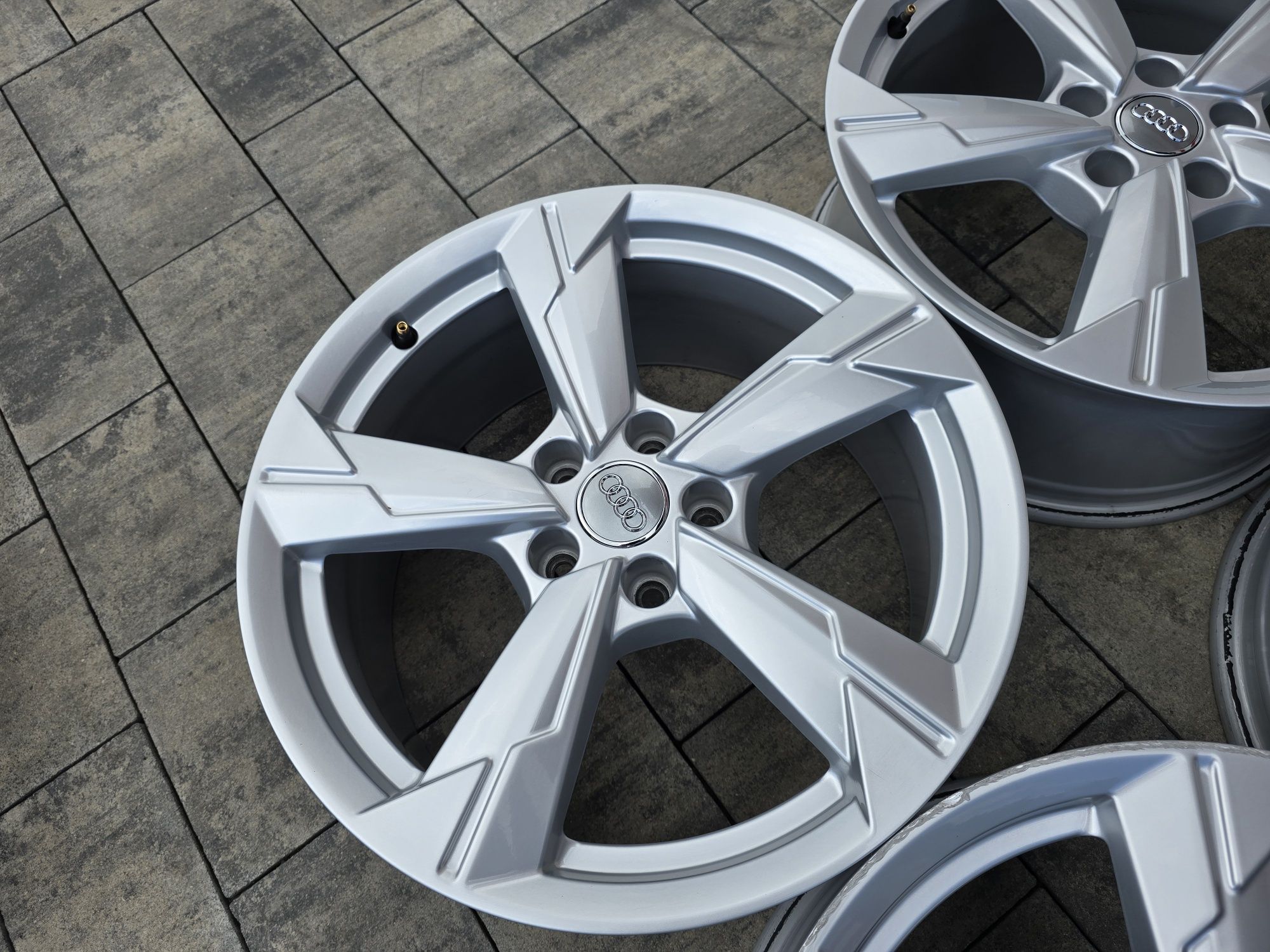 Alufelgi 18" 5x112 ET39 Audi Q5 Q3 A6 C8 C7 A5 B9 B8 OEM !