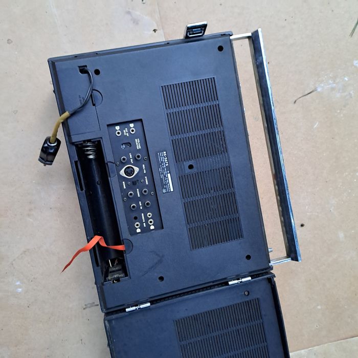 Radiomagnetofon International Panasonic RS-267S