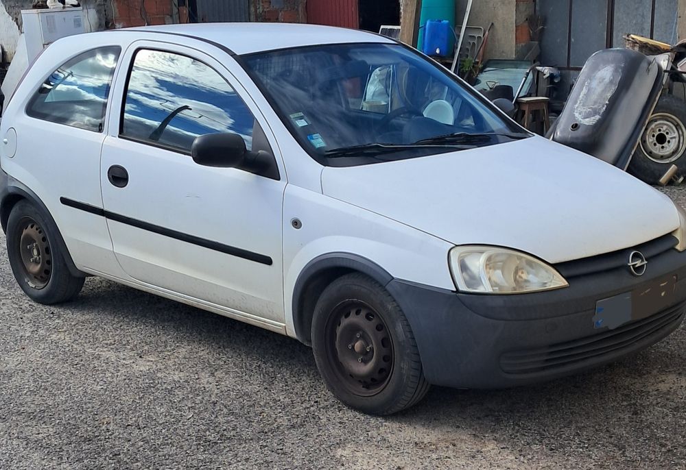 Opel corsa c motor izuzu