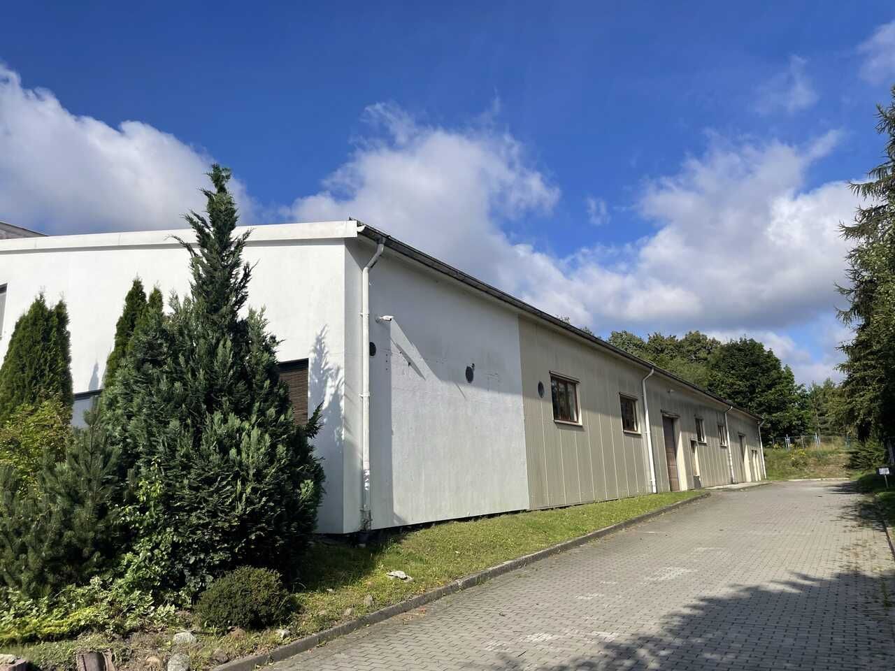Obiekt produkcyjno-usługowy magazyn biuro, 2 hale1500m2 i 500m2, Tczew