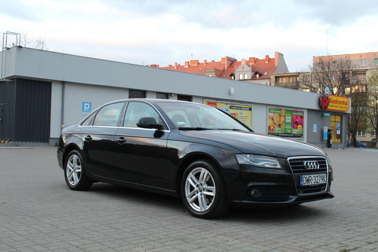 Audi A4 B8 2.7 TDI | 2008 | Czarna | Automat | Bogate wyposażenie