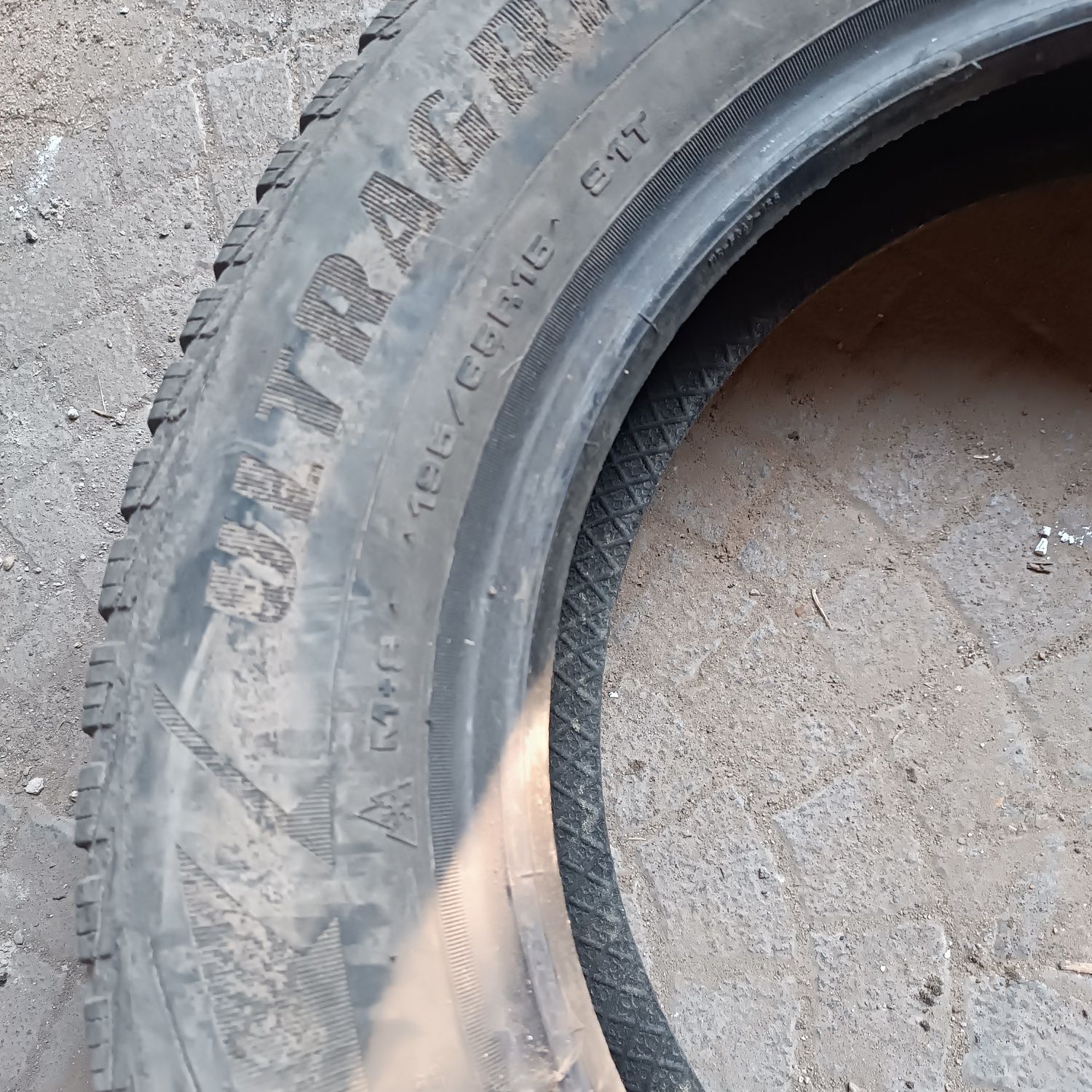 Продам резину 15
