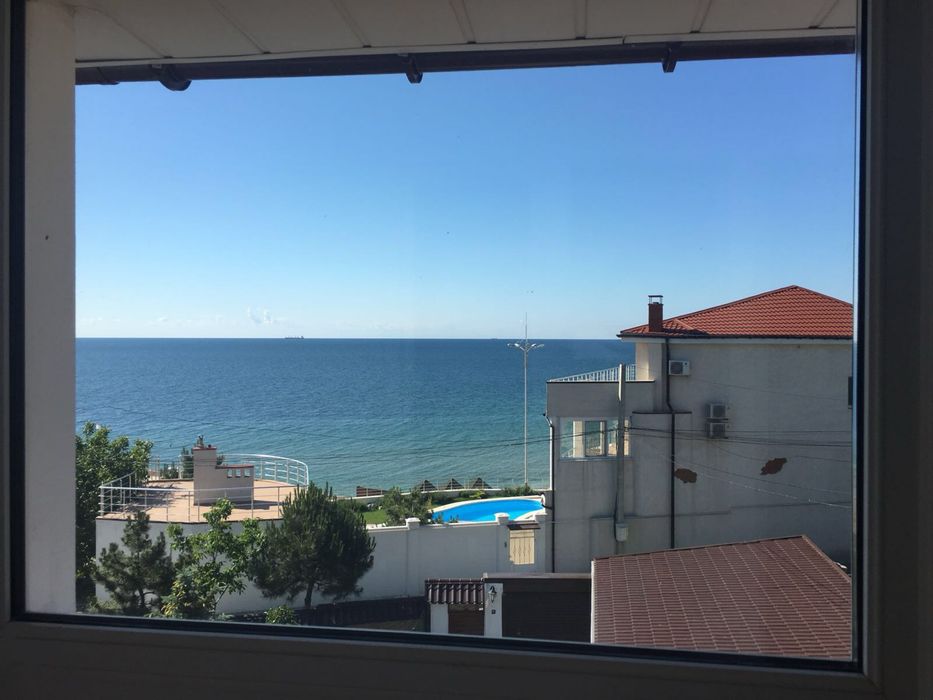 Продам дом в совиньоне ( у моря )