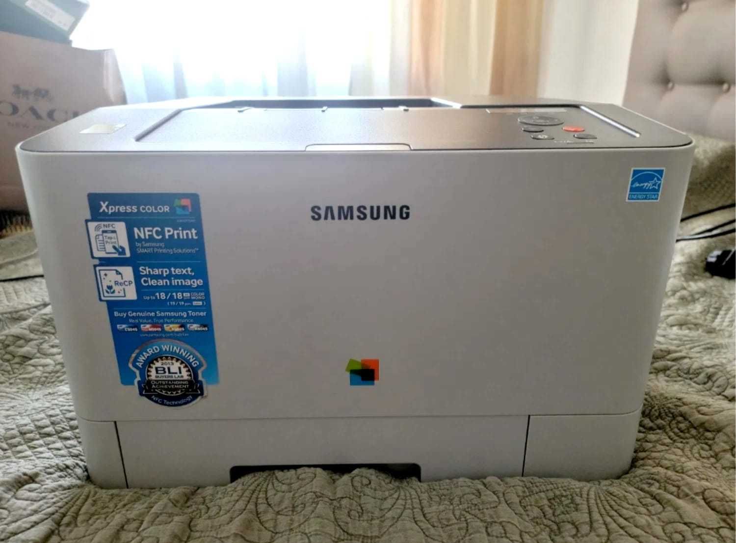 Samsung Xpress SL-C1810W Cor Wi-Fi Impressora a laser