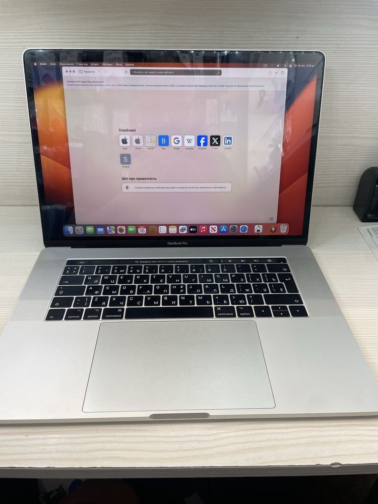 MacBook Pro A1707  Core i7 RAM 16Gb