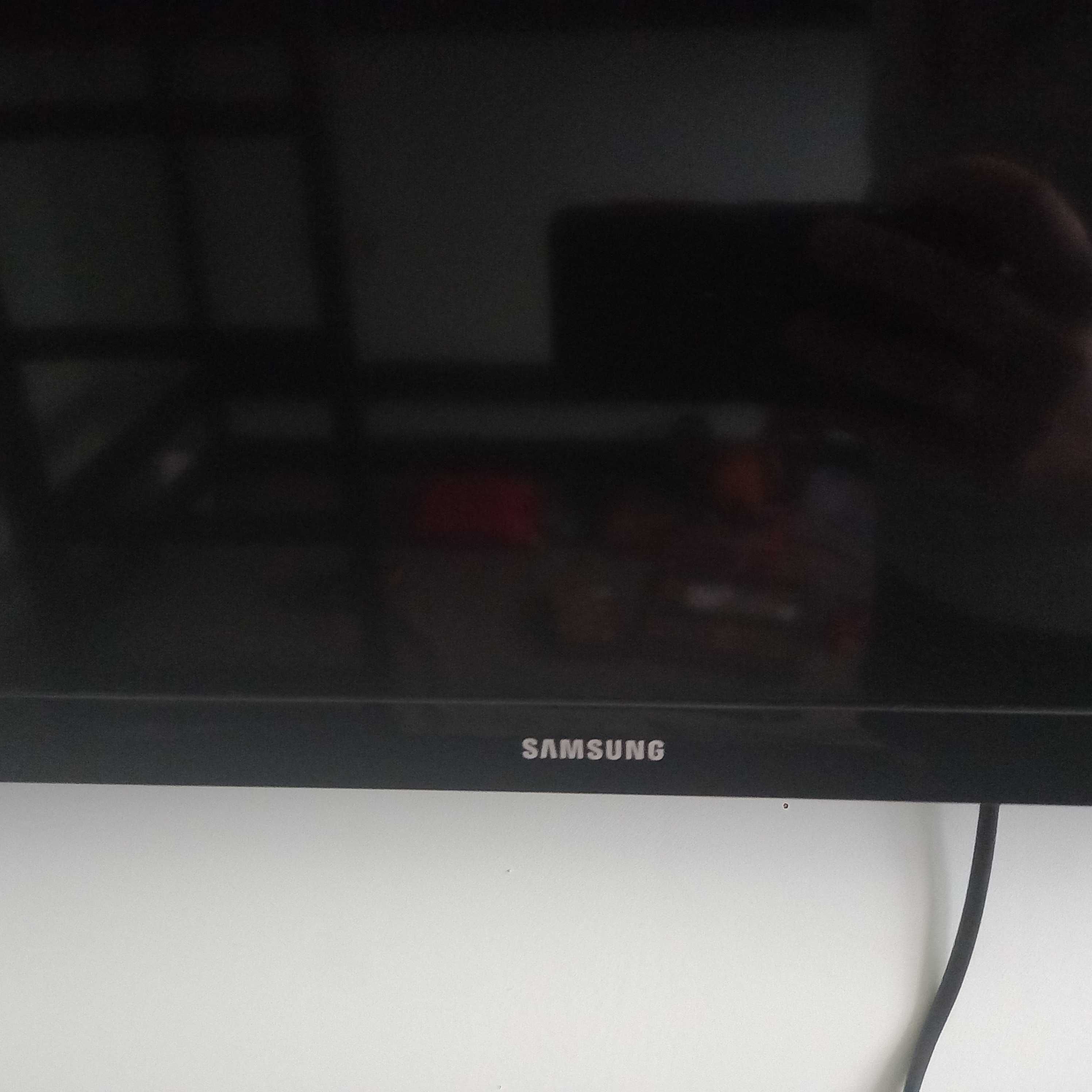 Телевизор 32" Samsung UE32J4500 Smart TV Black