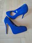 Buty na obcasie 38