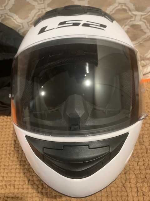 Vendo capacete como novo tamanho M da marca LS2 Rookie