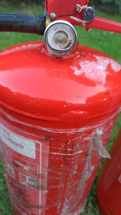 Вогнегасники порошкові