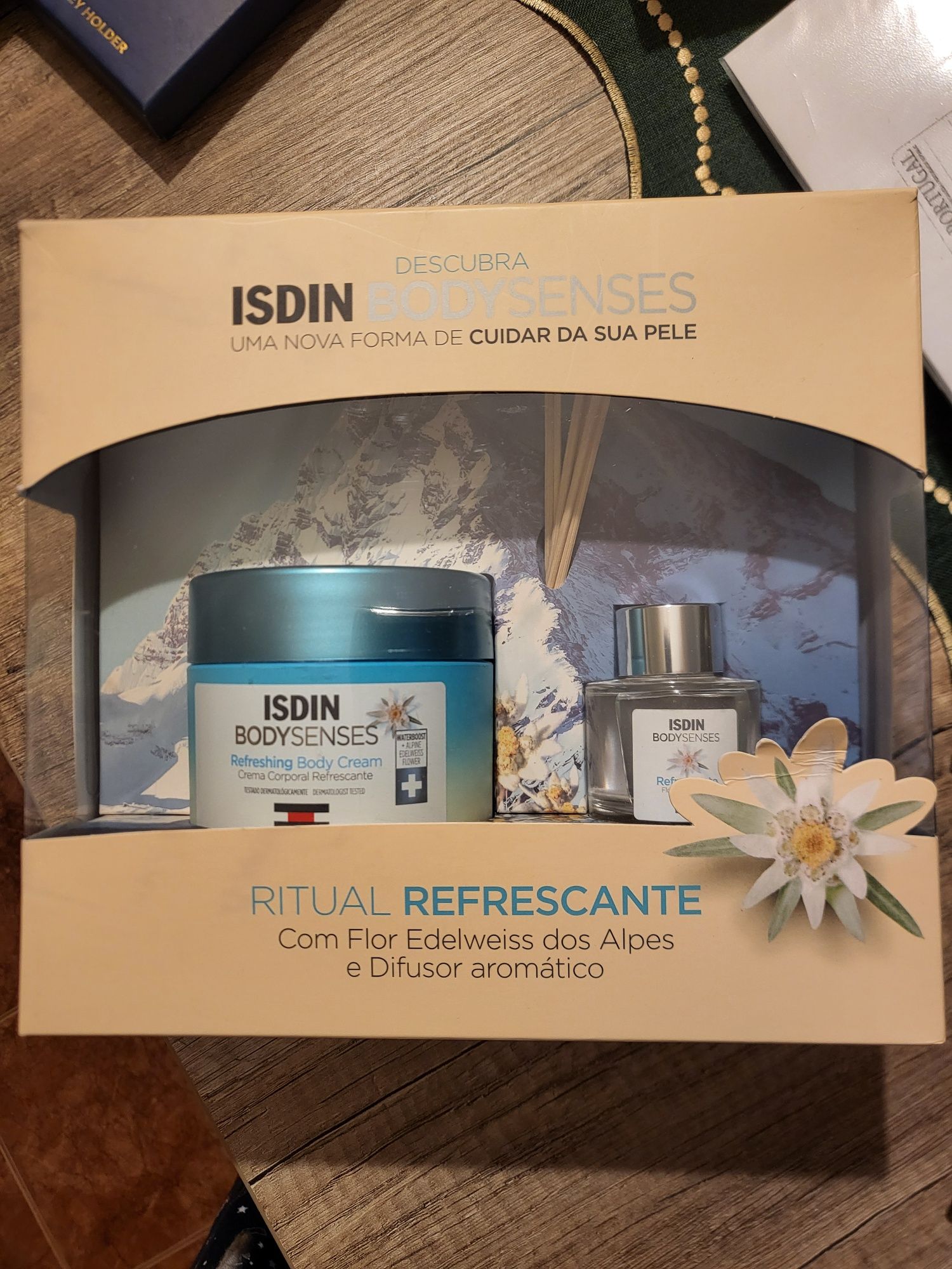 Conjunto creme p/ corpo + difusor aromático