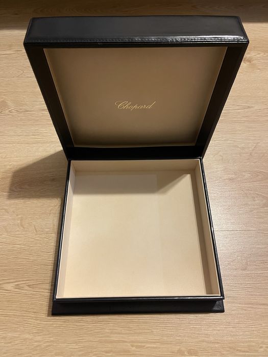 Чорна шкіряна шкатулка Chopard