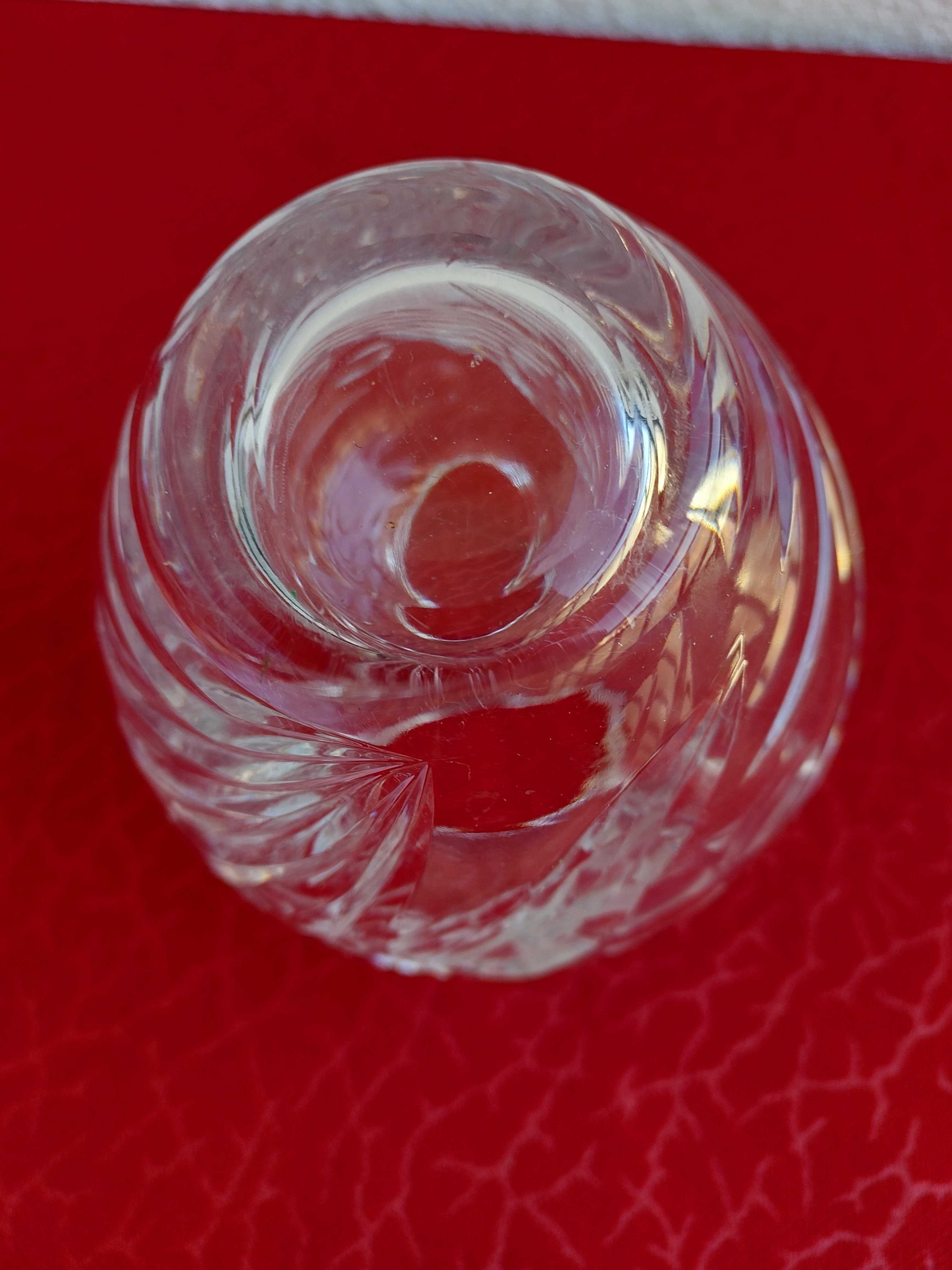 Wazon szklany/kryształowy z DE -h 12 cm-waga 620g