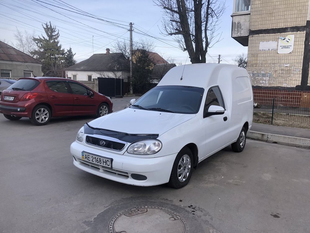 Daewoo Lanos 2013 год Газ/бензин 3200$