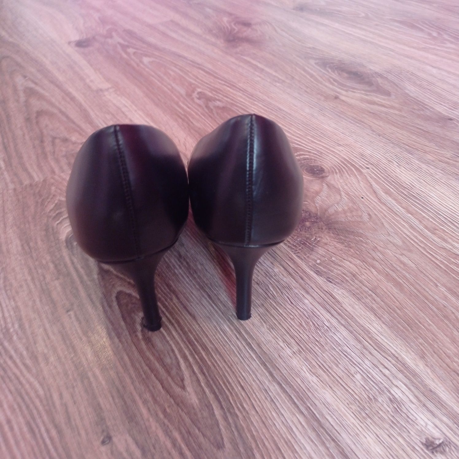 Buty kobiece szpilki