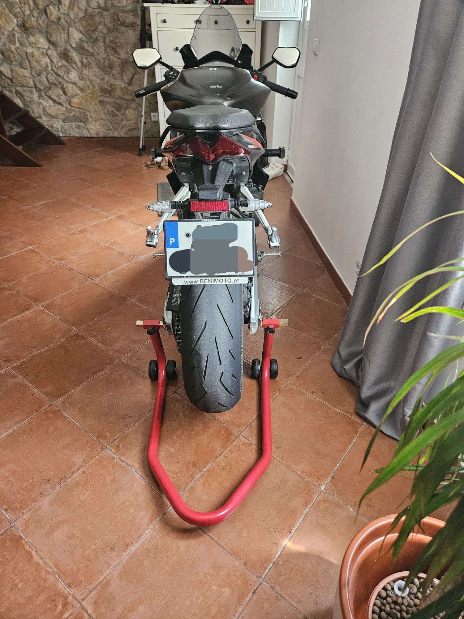 Aprilia rs 660 "impecável"