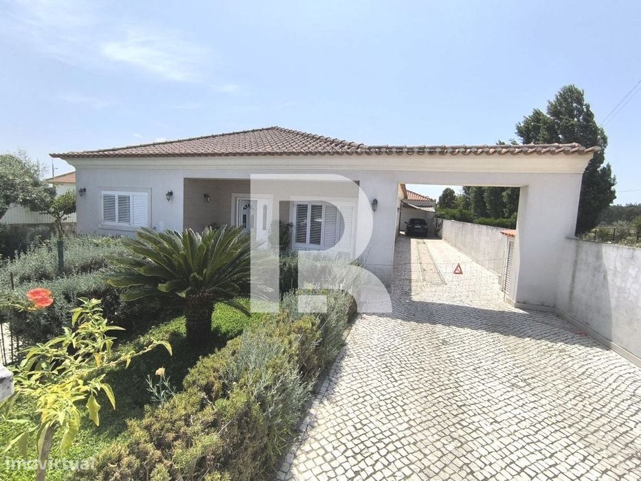 Moradia Térrea T4 isolada no Porto Alto, Benavente
