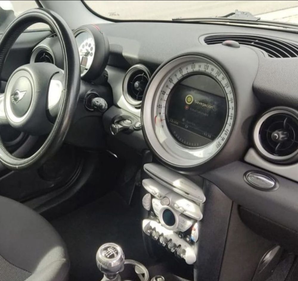 MINI COOPER D 1.6