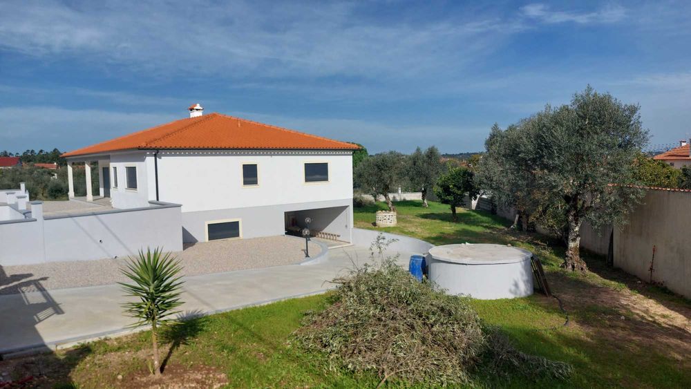 Nova  Moradia T3 (2024) a individualizar