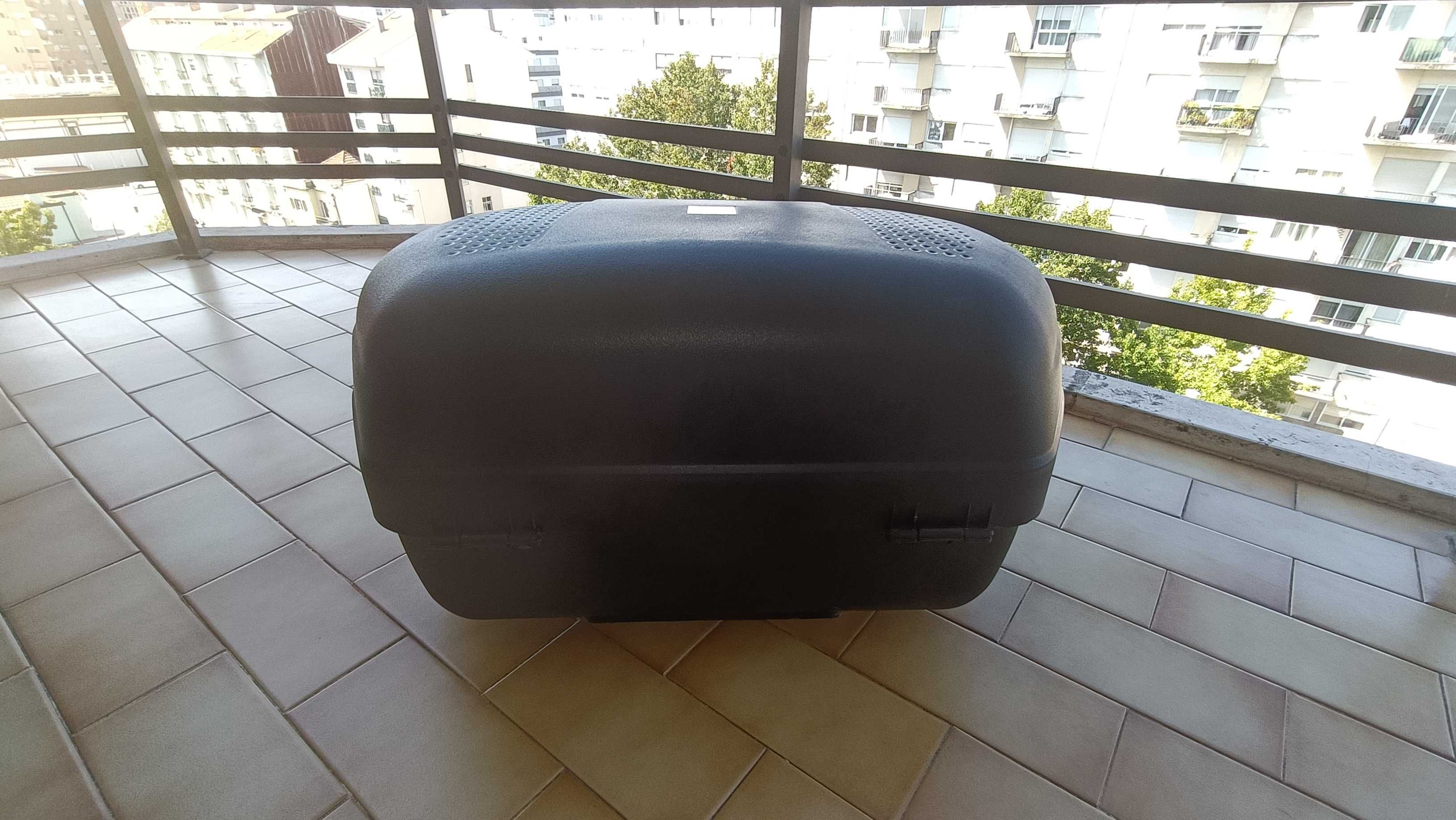 Topcase 45 Litros Pro Tork Refletor Fumê em Ótimo Estado