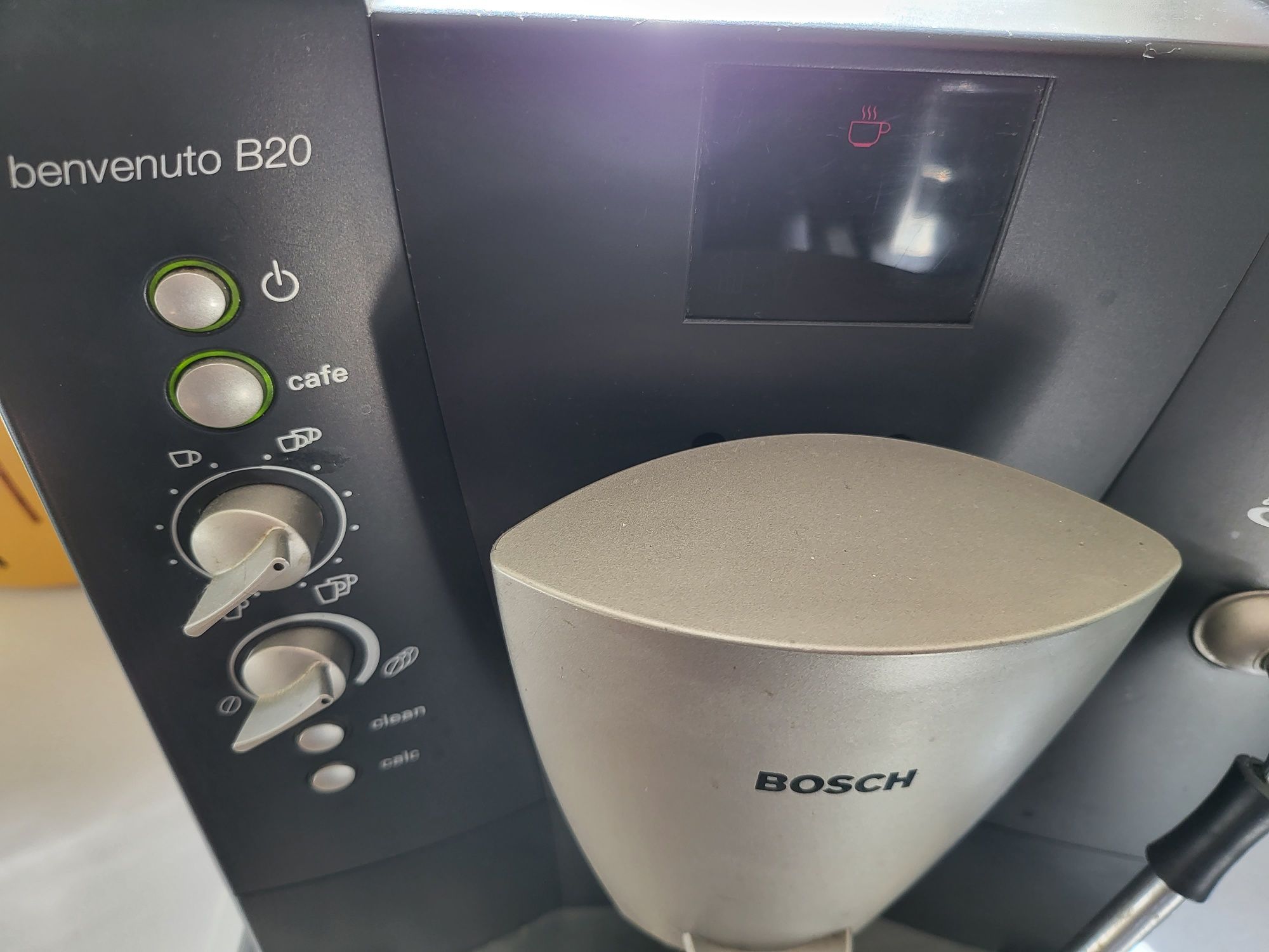 Máquina de Café Bosch Benvenuto B20