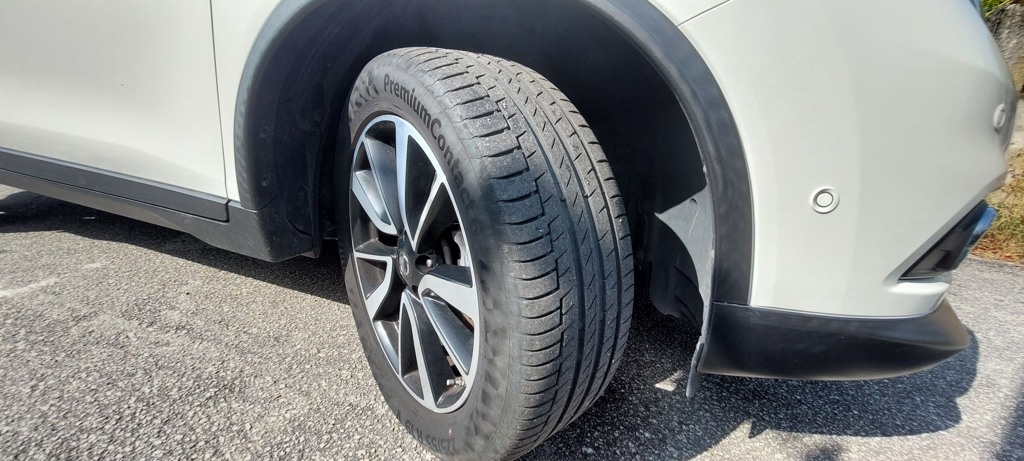 Nissan X- Trail 1.6 dci Tekna- 360