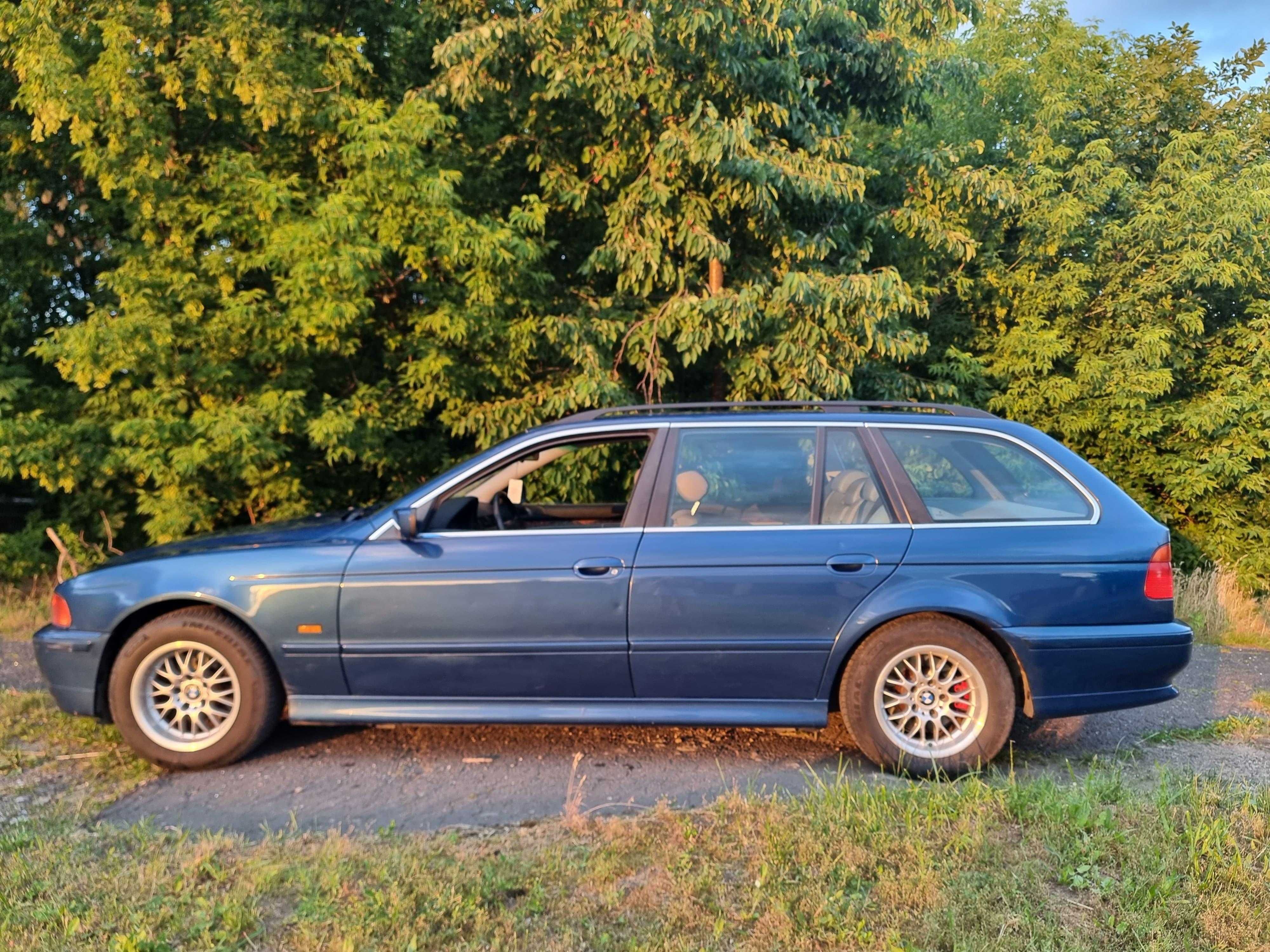 BMW e39 2.2L touring 2000r 270000 km Seria 5 stage 1 garage