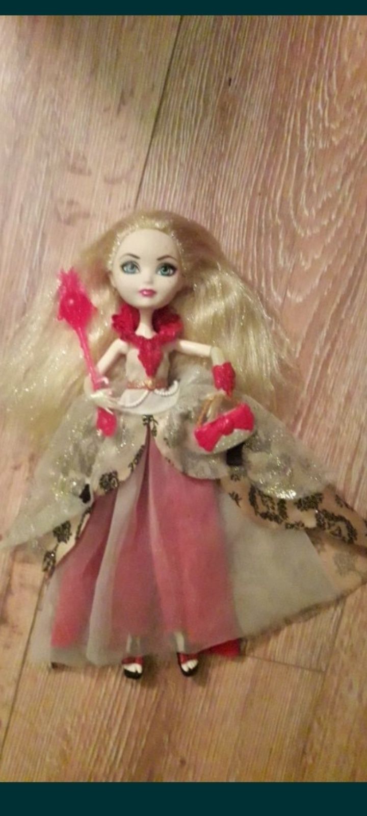 Lalka Apple white ever after high