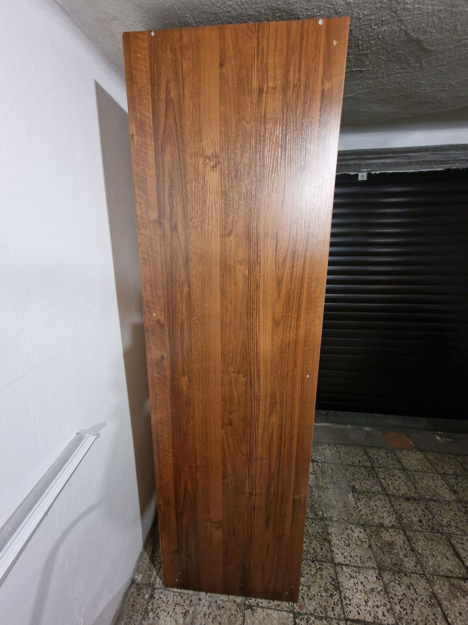 Szafa drewniana 200 cm