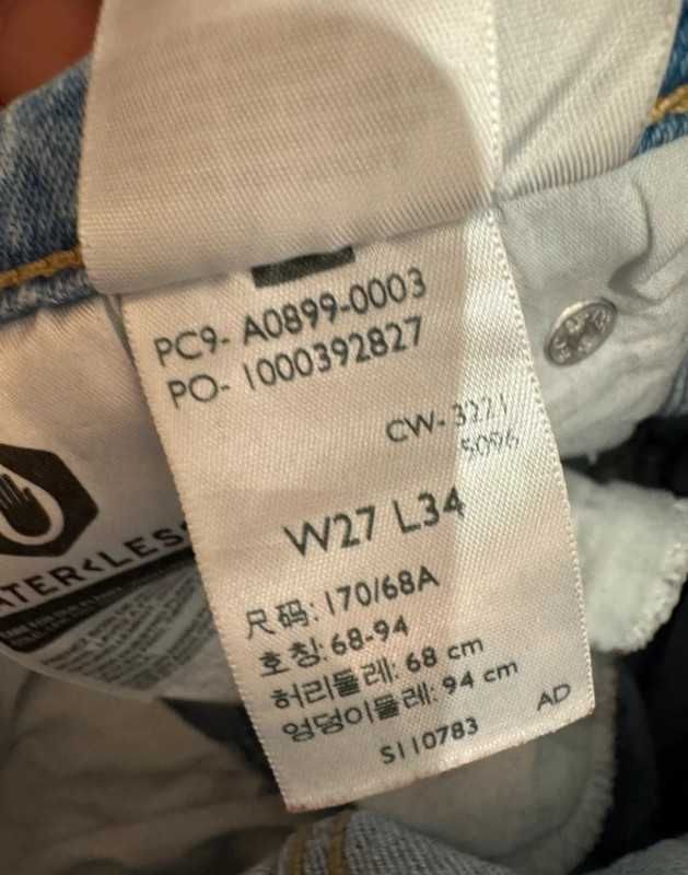 dzwony levis z wysokim stanem w27 l34 70s high flare