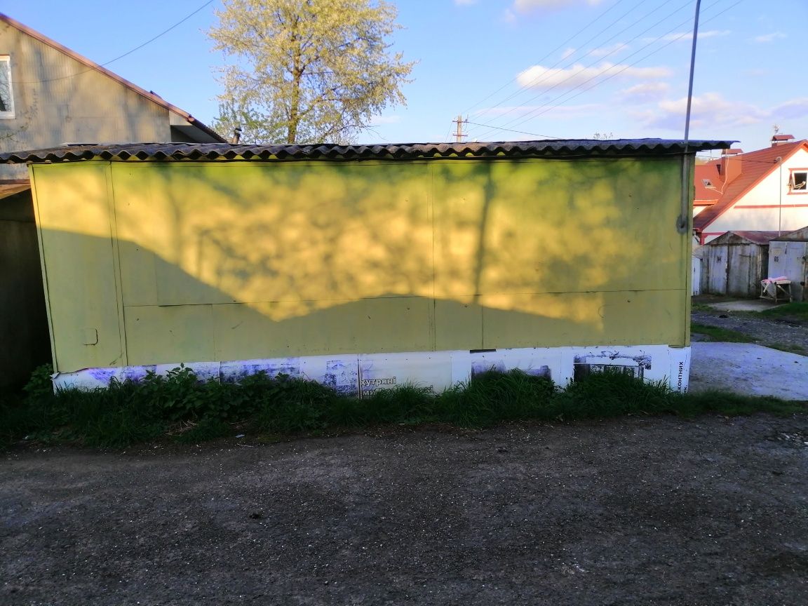 Високий гараж під бус у центрі міста на Маршала Рибалка можливий обмін