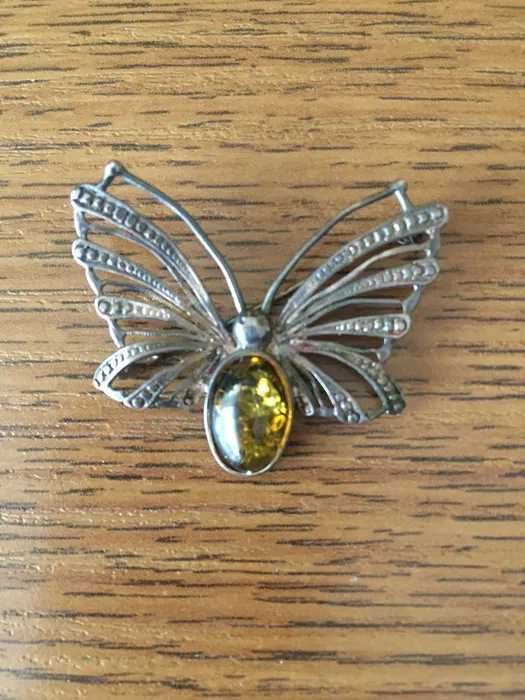 Srebrna przypinka broszka próba 925 Srebro medalik Motyl lata 80