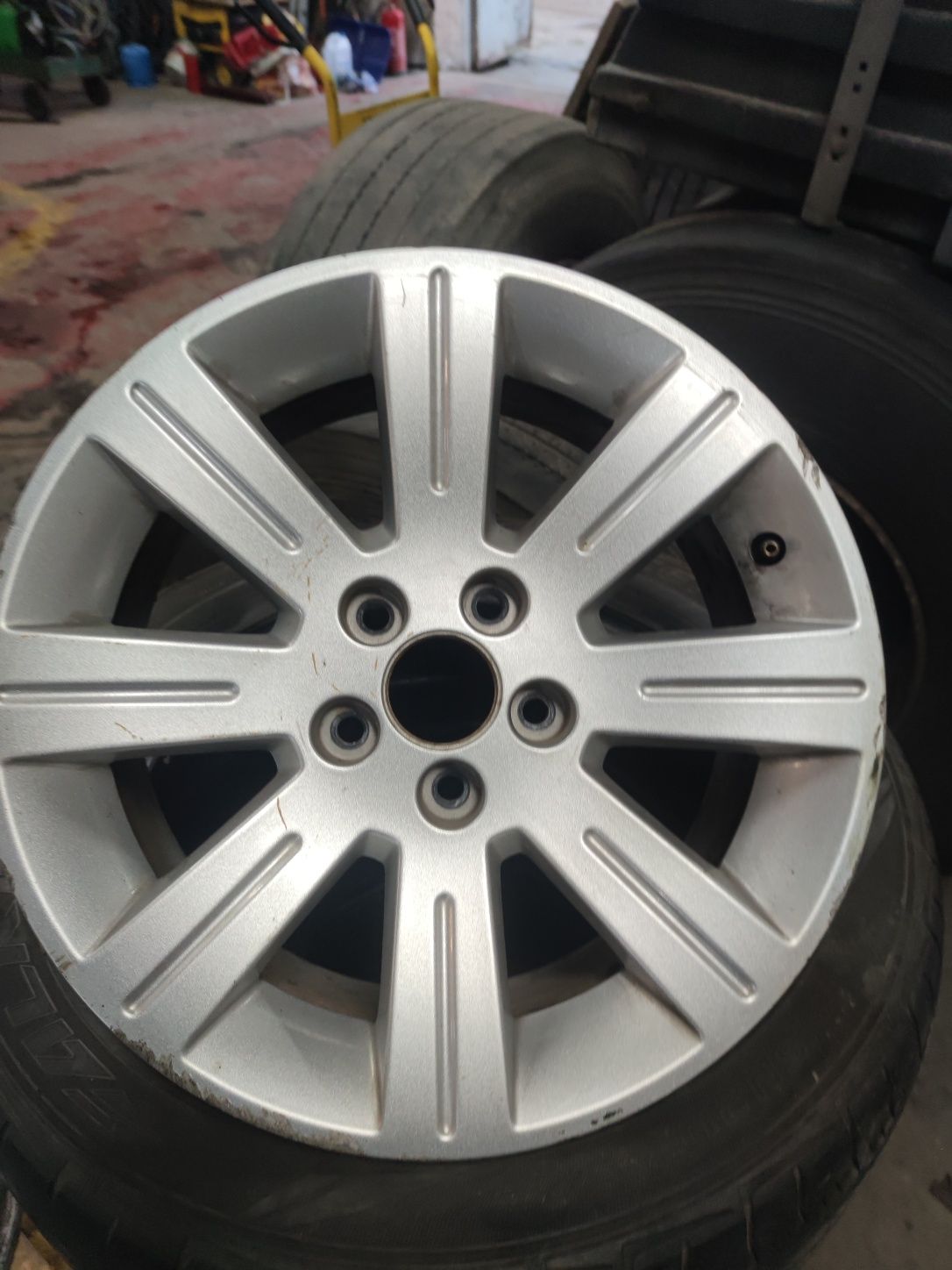 Alufelgi R17 7.5J 5x114.3