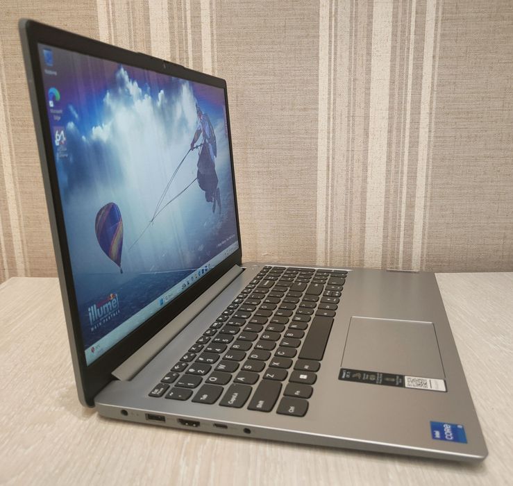 Ноутбук Lenovo 15,6" FHD, Core I5 1235U, 16GB DDR4, 512Gb SSD