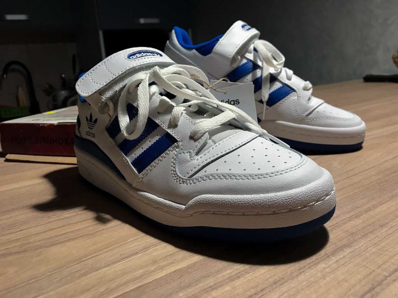 Чоловічі Кросівки Adidas Forum Low 'White Royal Blue 40 (25см.)