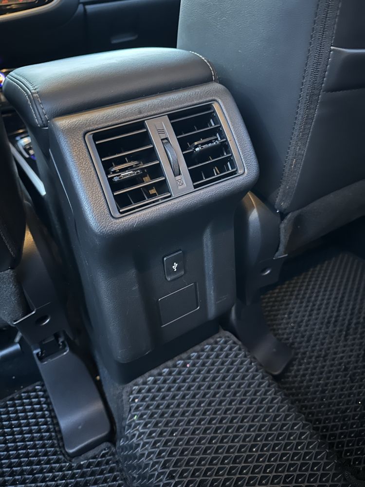Mitsubishi Outlander 3 2018 год