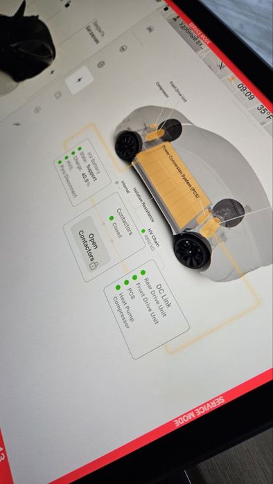 Продам батарею,акб,Tesla Y 22 р