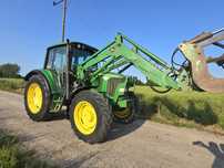 Ciągnik rolniczy John Derre 6220