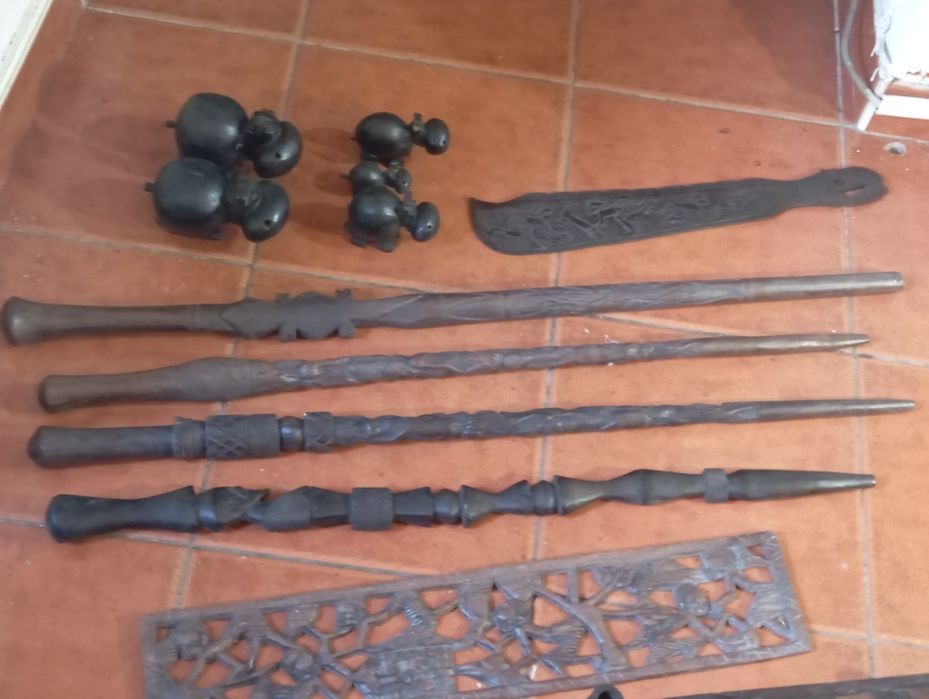 Artigos decoração em pau preto