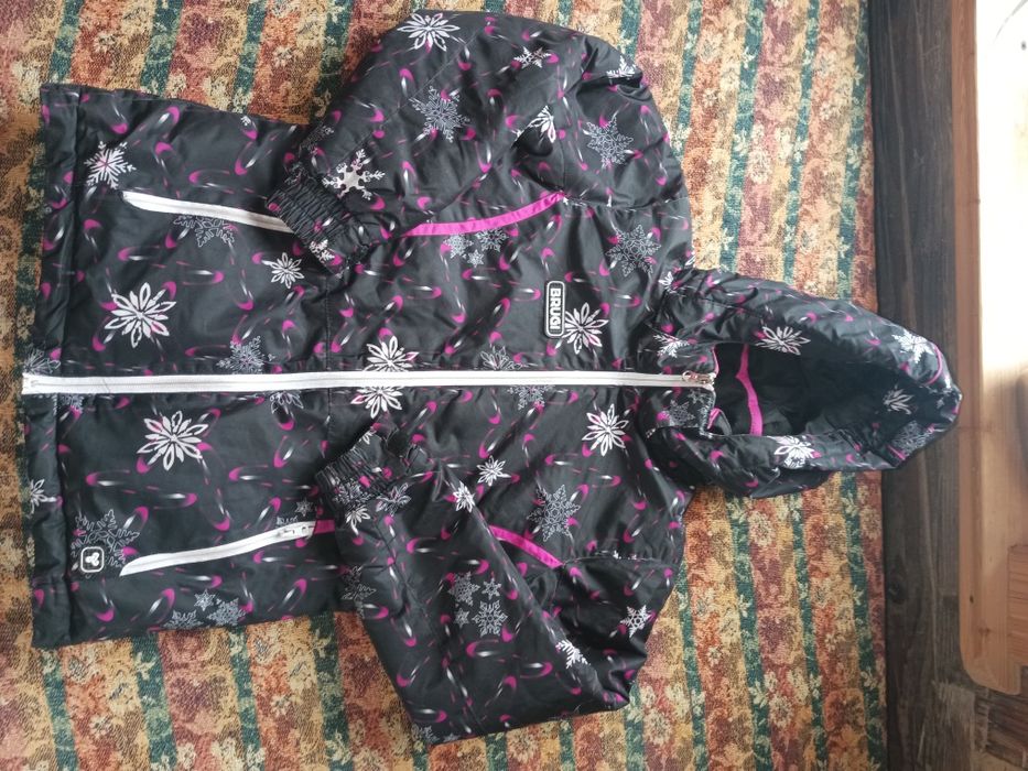 Kurtka narciarska dziewczynka 134/140 cm wiek 9/10 lat Brugi gratis