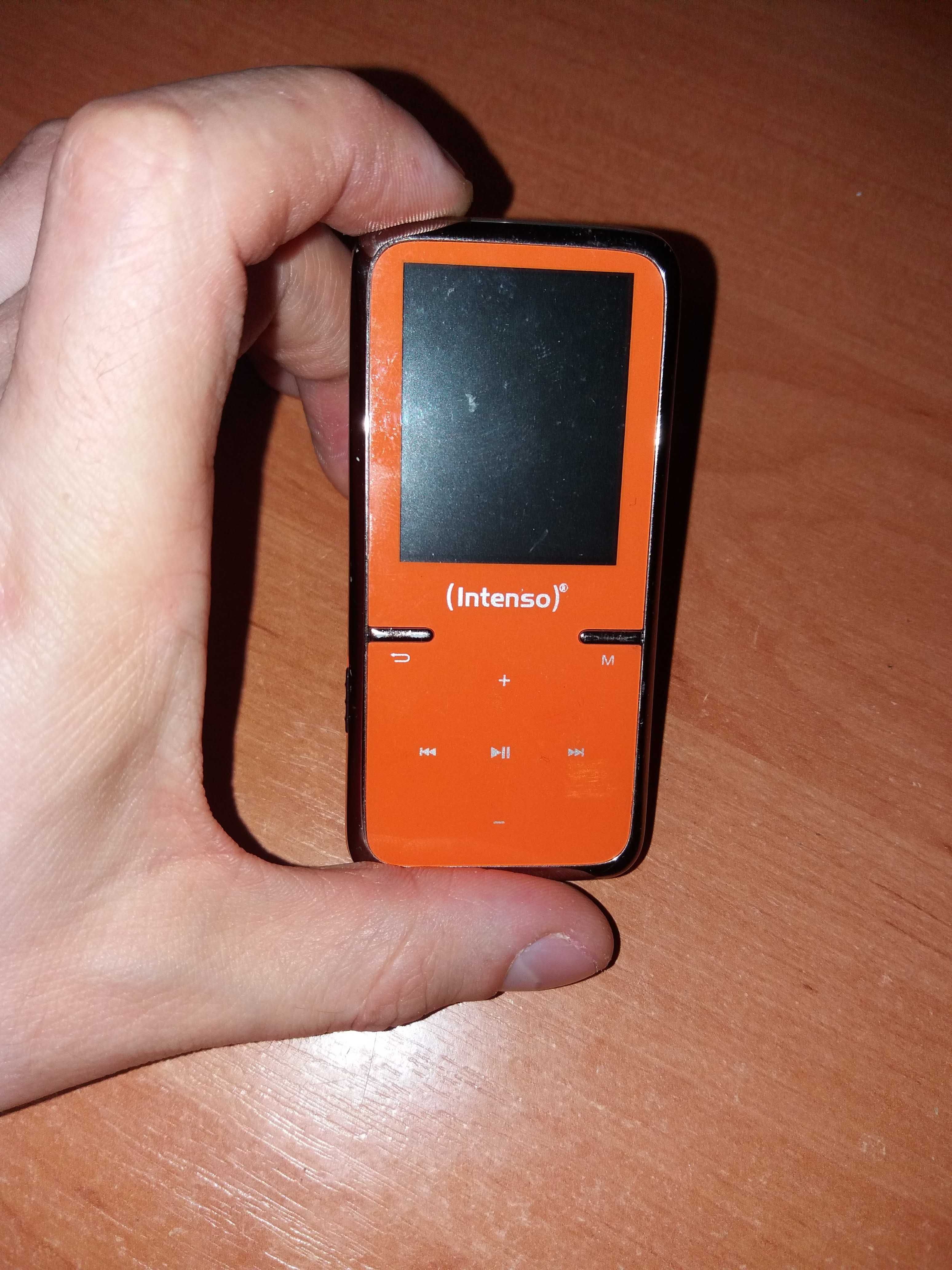 Оранжевий плеєр  INTENSO 8GB video LCD mp3 mp4 PLAYER