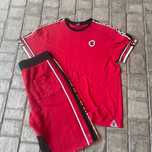 roca wear t shirt + shorts