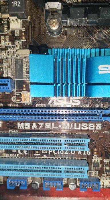 ASUS M5A78L-M/USB3 (sAM3+) – робоча, на запчастини/для відновлення