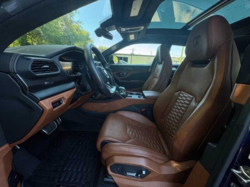 2021 Lamborghini Urus