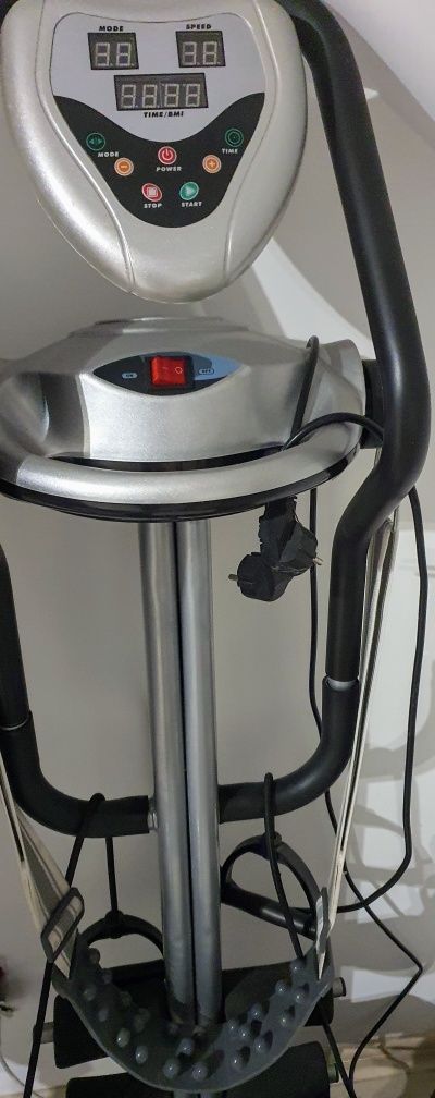 Platforma wibracyjna Max Tech + pas masujący