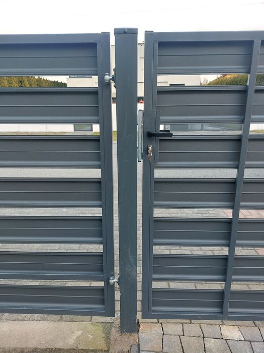 Sztacheta metalowa- producent  panele poziome