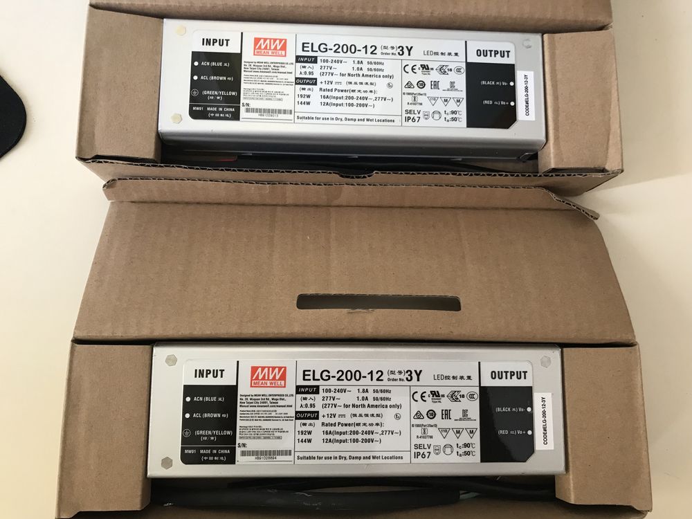 Блок питания Mean Well 200W 16A 12V IP67 ELG-200-12-3Y корпус метал