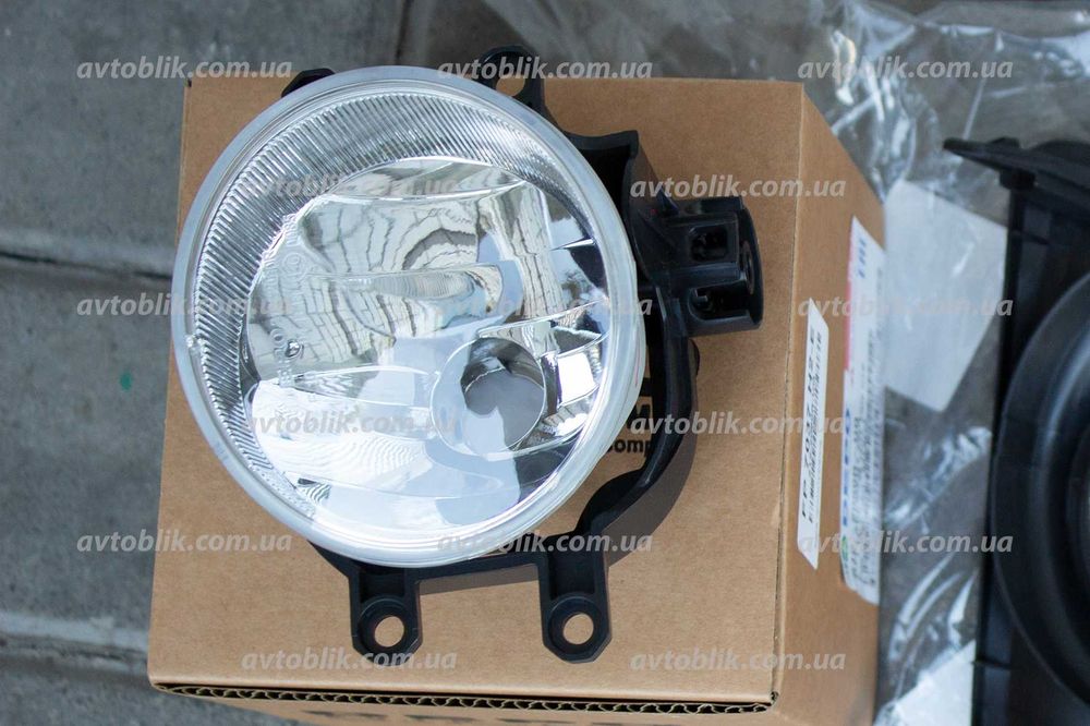 Туманки Toyota Camry, Avensis, Corolla, Auris, Yaris, Prius, Aygo Aqua