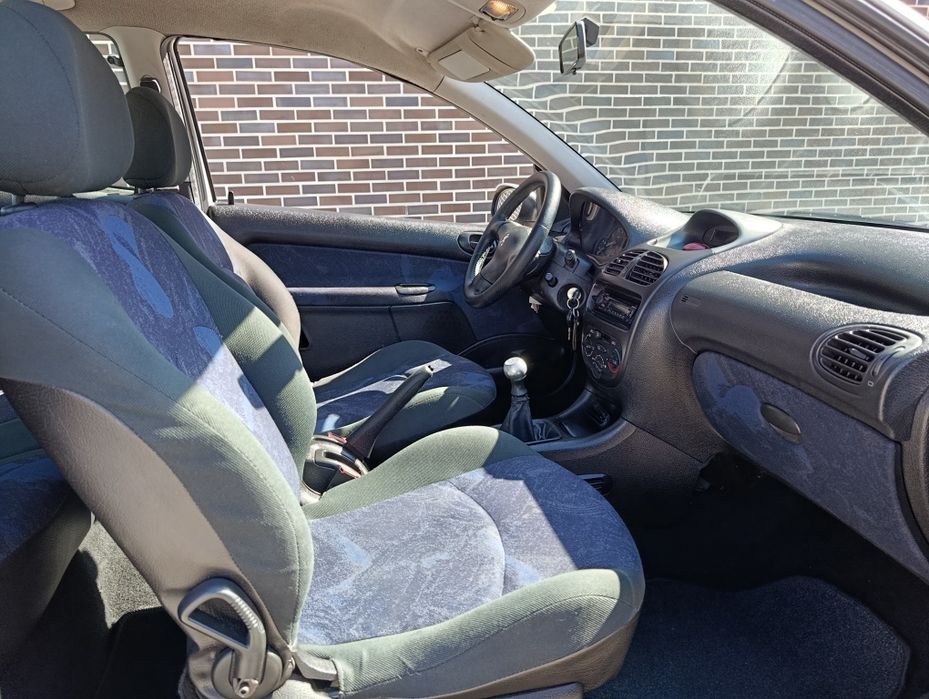 Peugeot 206 1.4i xs